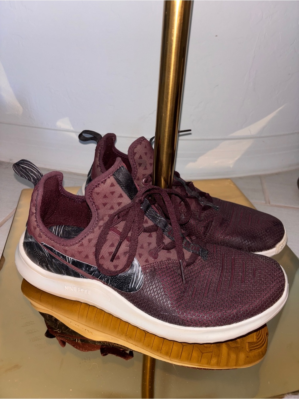 Nike Women's Free TR8 Print Burgundy Sail Training Shoes